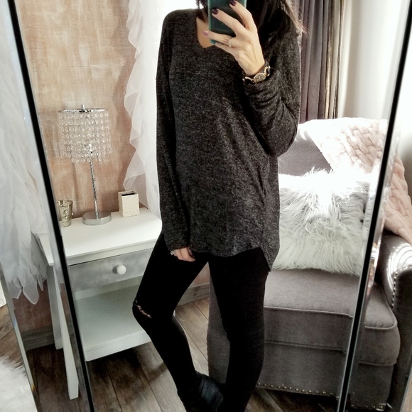 "Cloud" Brushed Long Sleeve Tee V-Neck Basic 🌷 - Picture 5 of 7